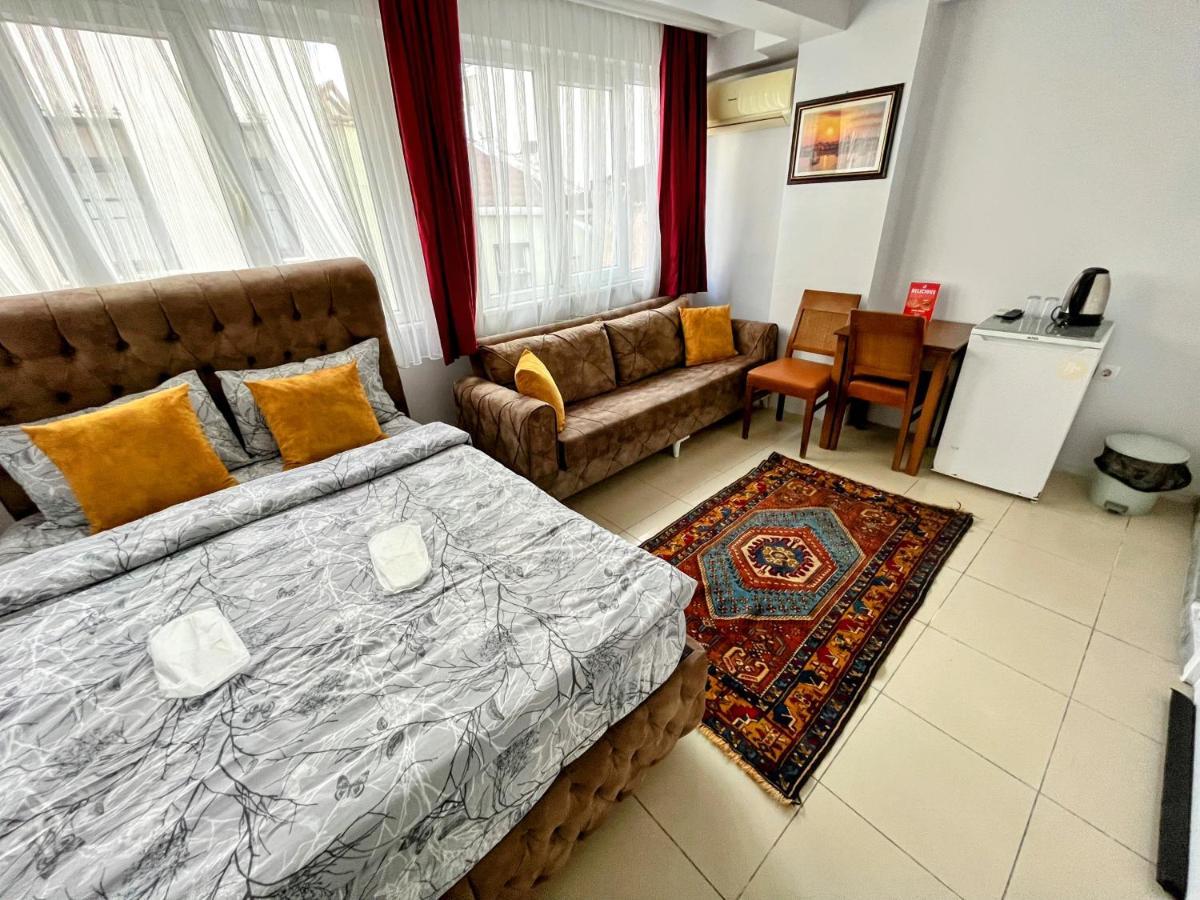Pembe Hotel Istanbul Bagian luar foto
